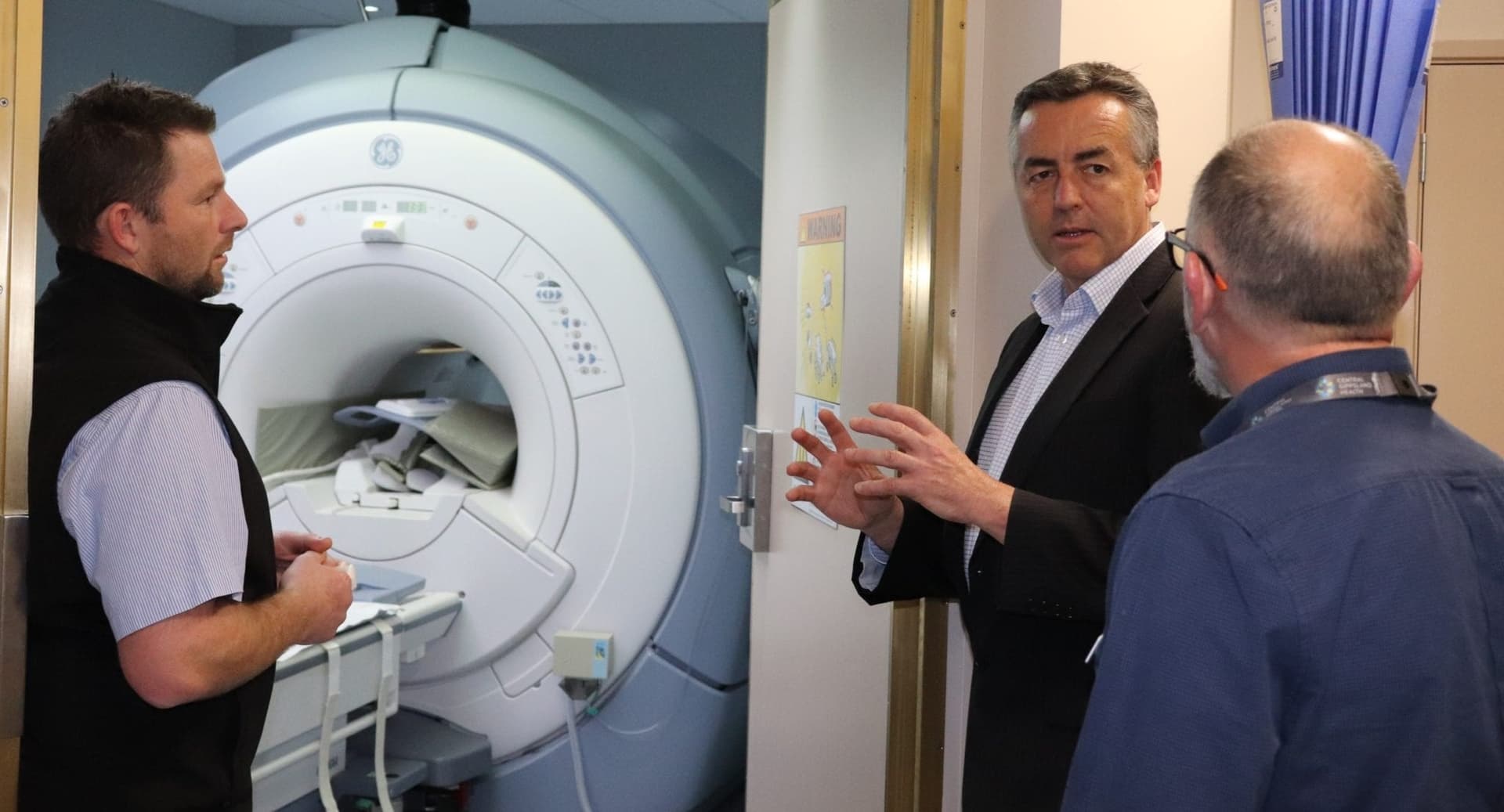 قیمت دستگاه MRI : از ام ار ای دائمی تا 7 تسلا