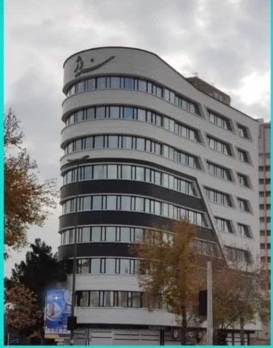 مرکز دندانپزشکی دکتر هیرش دوستکامی سنندج