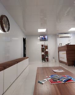 کلینیک دندانپزشکی نور بندرعباس