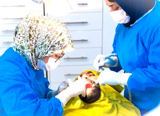 کلینیک دندانپزشکی دکتر مریم بوجارپور بجنورد خراسان شمالی