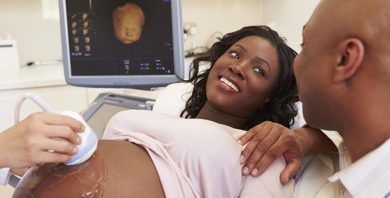 What is 4D ultrasound and what is its application?